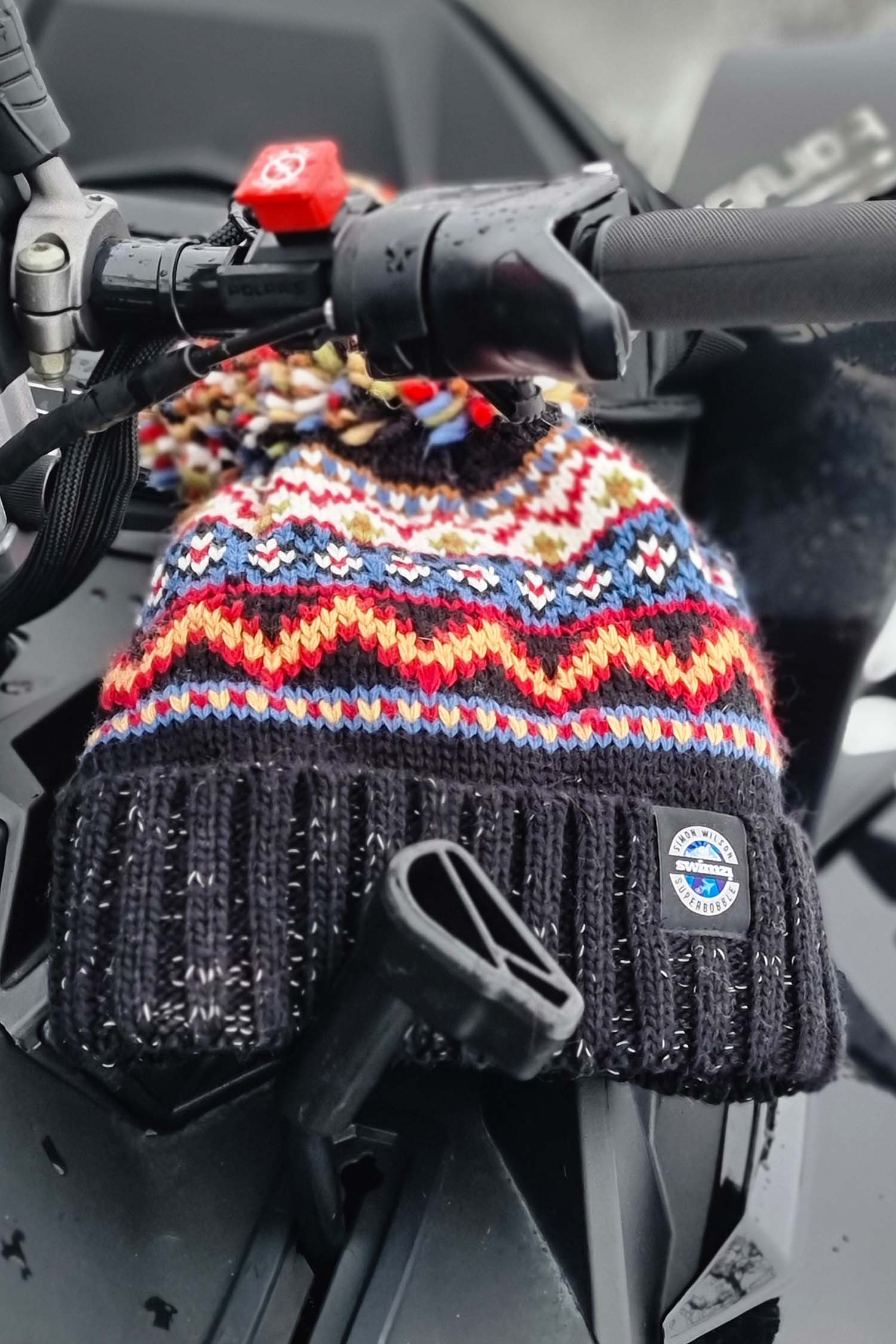 Simon Wilson Fairisle Knit Reflective Superbobble Hat – SuperBobble