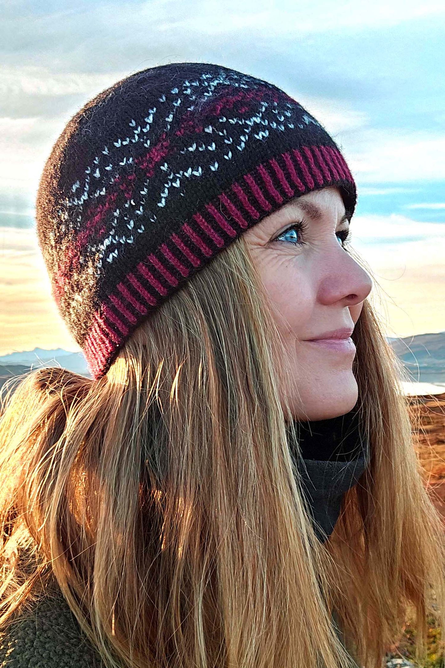 Hestur Reflective Beanie Hat