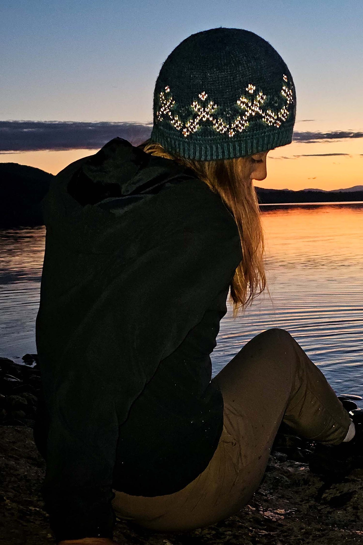 Mykines Reflective Beanie Hat