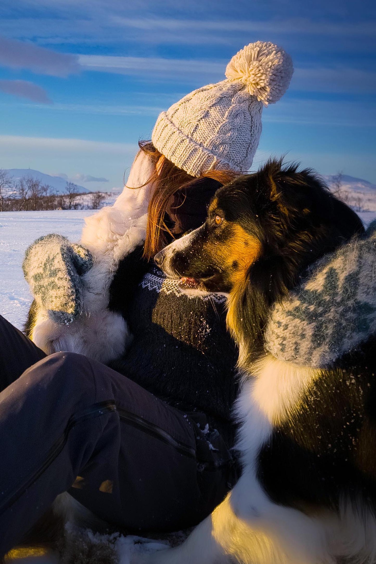 Oatmeal Cable Knit Hat